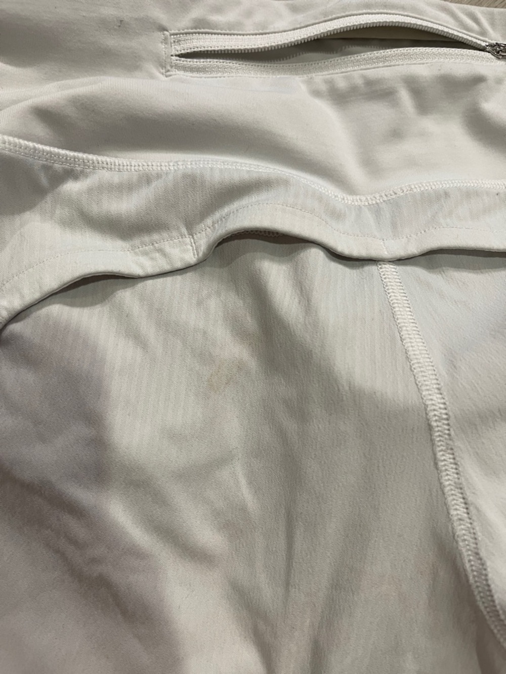 Lululemon speed up shorts - Picture 5 of 5